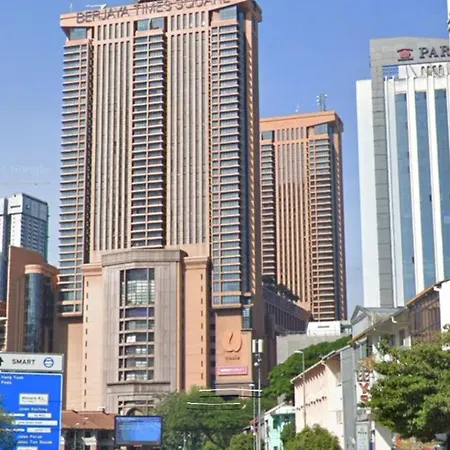 Ns Golden Suites At Times Square